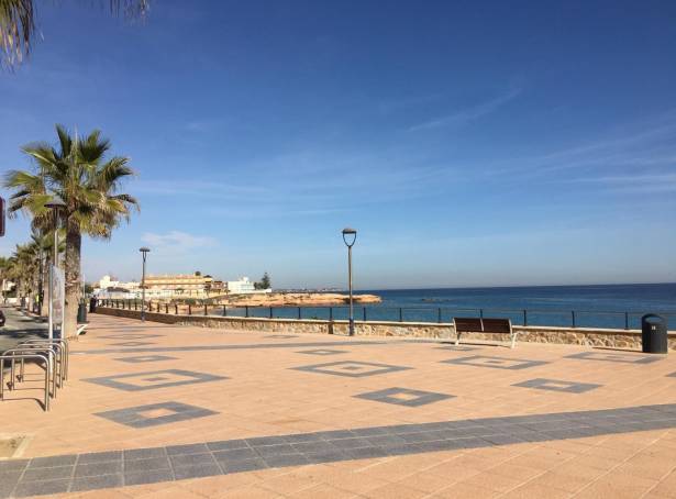 For sale - Villa - Pilar de La Horadada - Las Higuericas