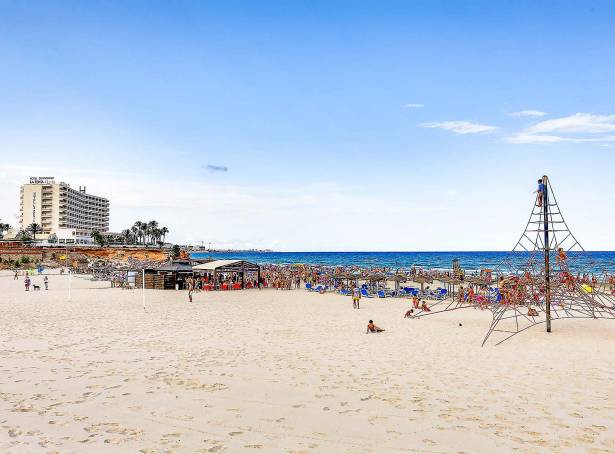 For sale - Villa - Orihuela Costa - La Zenia