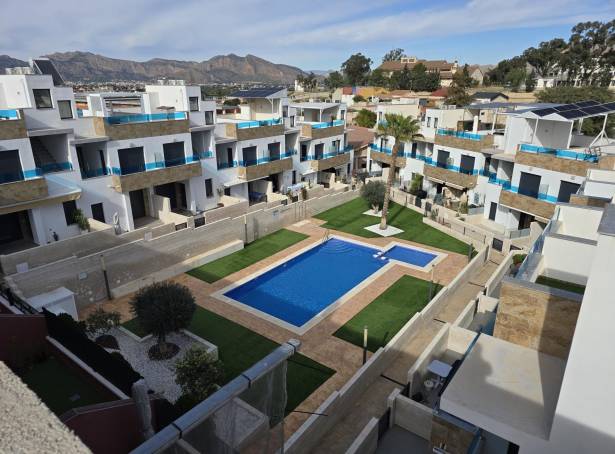 For sale - Townhouse / Terraced - Bigastro - Comunidad Valenciana