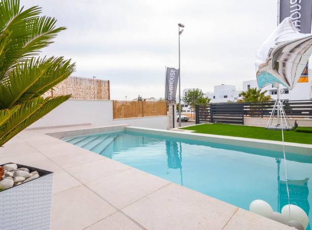 For sale - Villa - Orihuela Costa - Pau 8