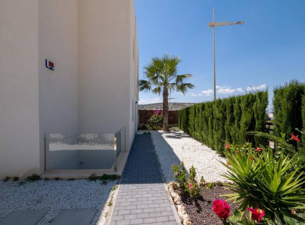 For sale - Detached Villa - Guardamar & Vega Baja - La FInca Golf Resort