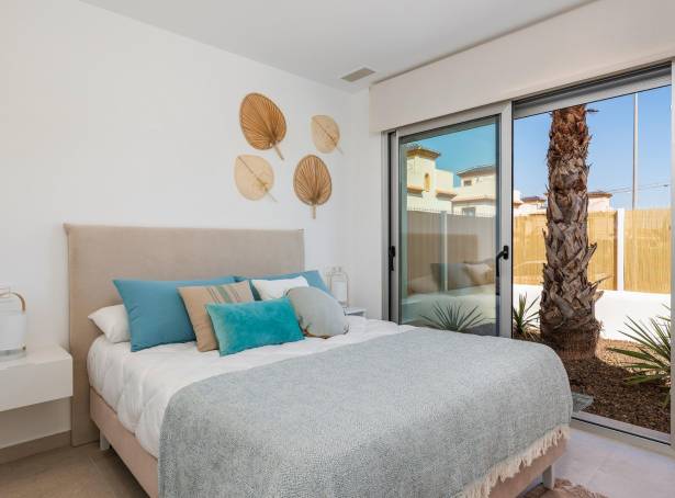 For sale - Bungalow - Guardamar & Vega Baja - Dolores