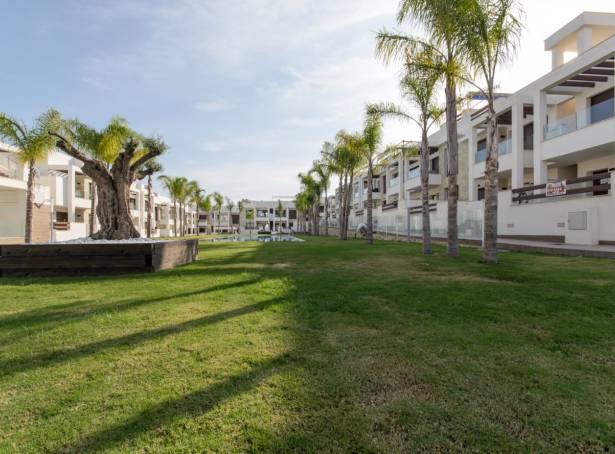 For sale - Top Floor Bungalow - Torrevieja - Los Balcones