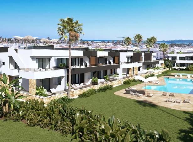 For sale - Top Floor Bungalow - Guardamar & Vega Baja - Quesada & Dona Pepa