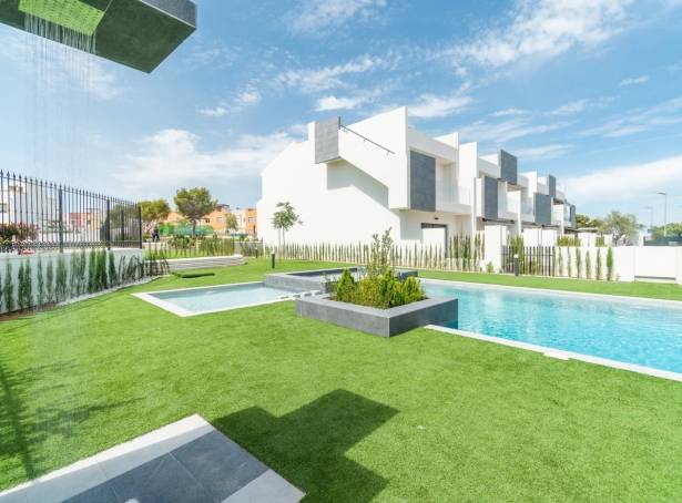 For sale - Top Floor Bungalow - Torrevieja - Los Balcones