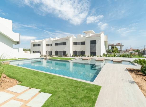 For sale - Top Floor Bungalow - Torrevieja - Los Balcones