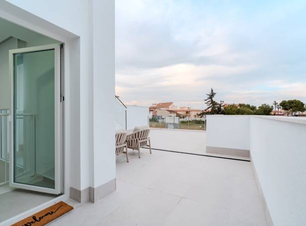 For sale - Semi Detached / Linked Villa - Los Alcazares - Serena Golf Resort