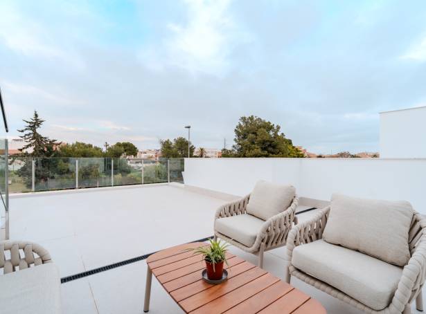 For sale - Semi Detached / Linked Villa - Los Alcazares - Serena Golf Resort