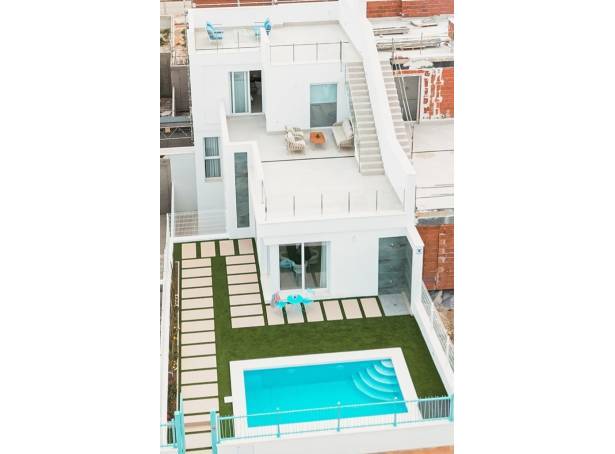 For sale - Semi Detached / Linked Villa - Los Alcazares - Serena Golf Resort