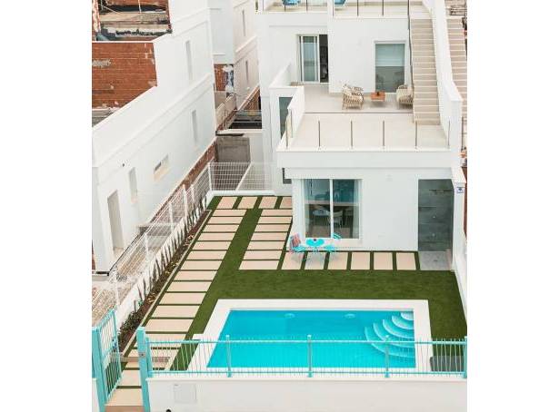 For sale - Semi Detached / Linked Villa - Los Alcazares - Serena Golf Resort