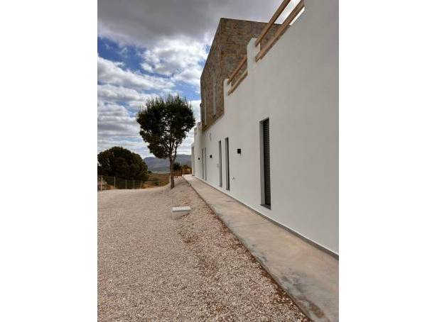 For sale - Villa - Pinoso - Comunidad Valenciana