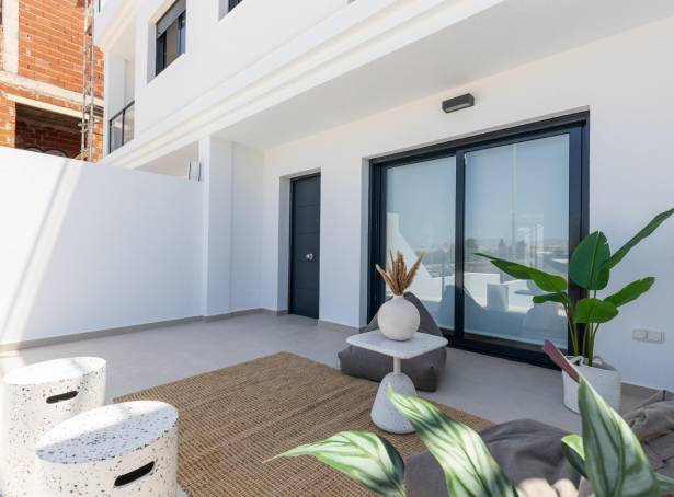 For sale - Semi Detached / Linked Villa - Rafal - Campo De Futbol