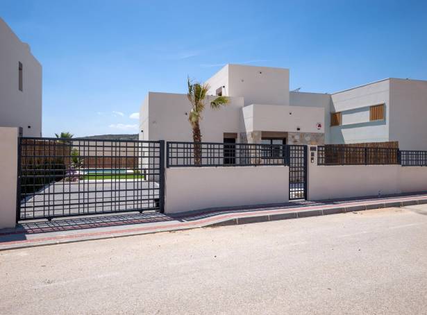 For sale - Detached Villa - Guardamar & Vega Baja - La FInca Golf Resort