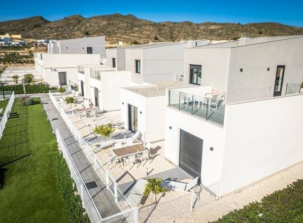 For sale - Semi Detached / Linked Villa - Murcia  - Altaona Golf & Country Club