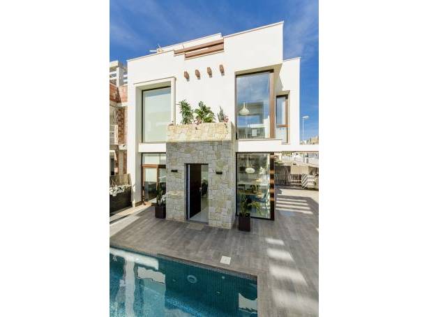 For sale - Detached Villa - Guardamar & Vega Baja - Los Montesinos
