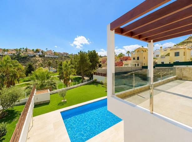 For sale - Detached Villa - Guardamar & Vega Baja - La Marquesa Golf