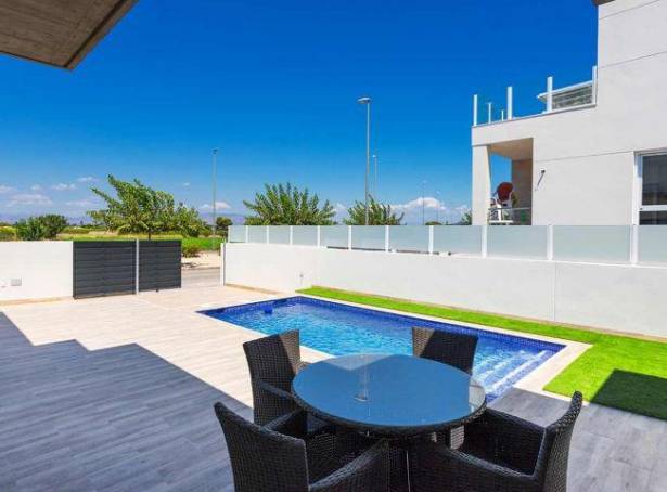 For sale - Semi Detached / Linked Villa - Guardamar & Vega Baja - Daya Nueva