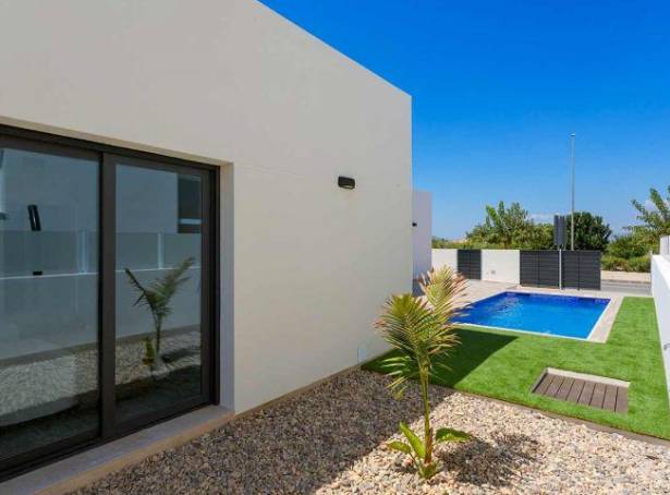 For sale - Semi Detached / Linked Villa - Guardamar & Vega Baja - Daya Nueva
