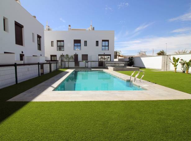 For sale - Semi Detached / Linked Villa - Pilar De La Horadada - Torre De La Horadada