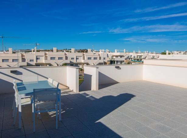 For sale - Top Floor Bungalow - Guardamar & Vega Baja - Vistabella Golf