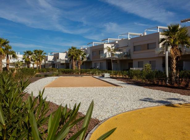 For sale - Top Floor Bungalow - Guardamar & Vega Baja - Vistabella Golf