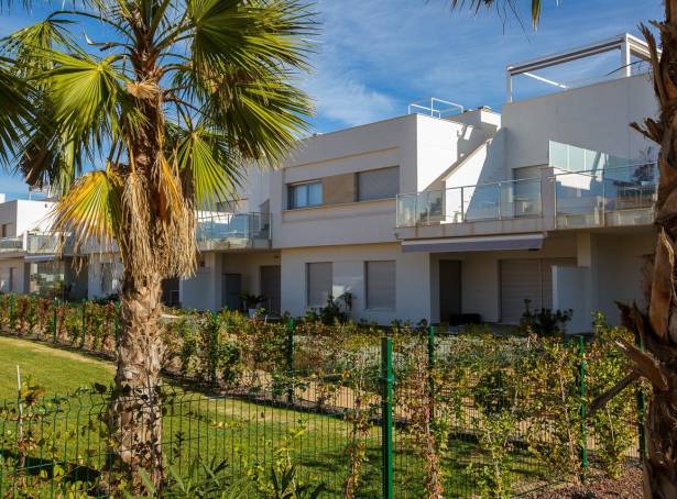 For sale - Top Floor Bungalow - Guardamar & Vega Baja - Vistabella Golf