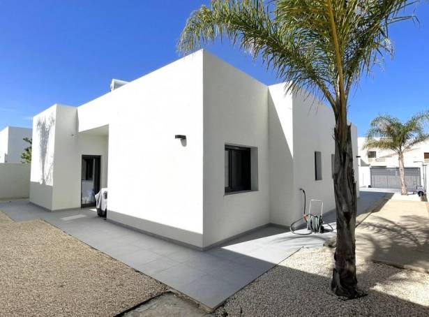 For sale - Detached Villa - Guardamar & Vega Baja - Rafal