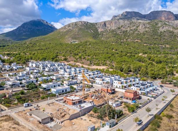 For sale - Detached Villa - Polop & La Nucia - Polop