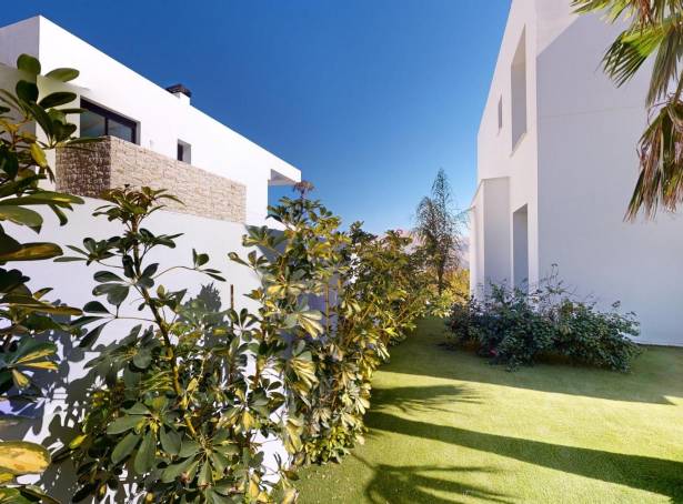 For sale - Villa - Polop & La Nucia - Polop