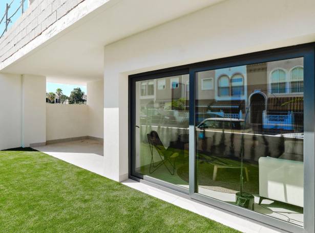For sale - Ground Floor Bungalow - Torrevieja - La Veleta 