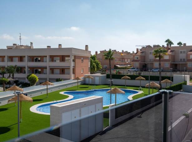 For sale - Semi Detached / Linked Villa - Elche - Gran Alacant 