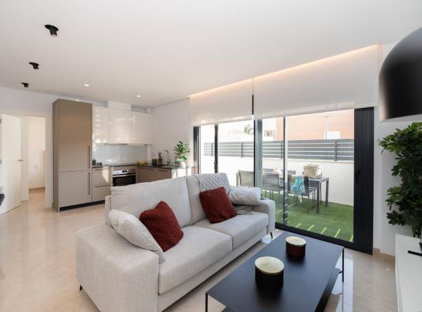 For sale - Semi Detached / Linked Villa - Elche - Gran Alacant 