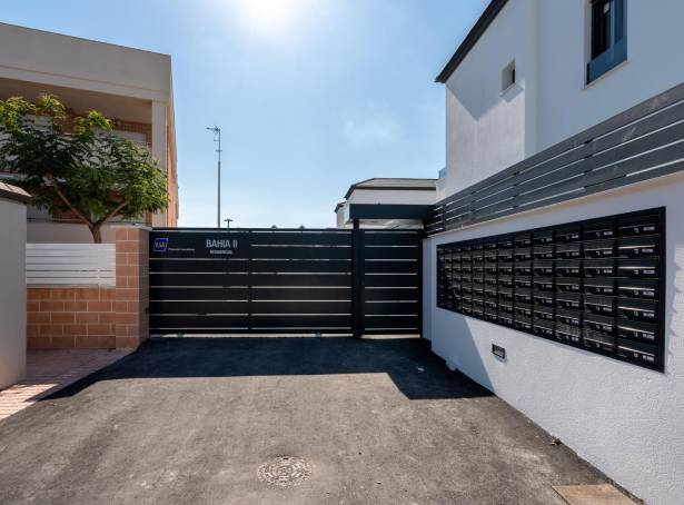 For sale - Semi Detached / Linked Villa - Elche - Gran Alacant 