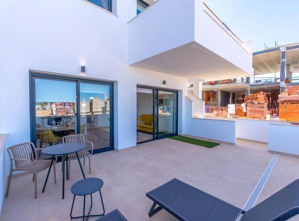 For sale - Ground Floor Bungalow - Torrevieja - Los Balcones