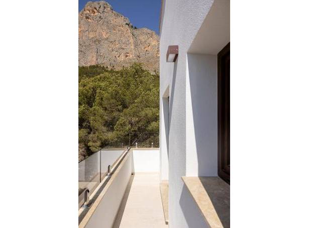 For sale - Detached Villa - Polop & La Nucia - Polop