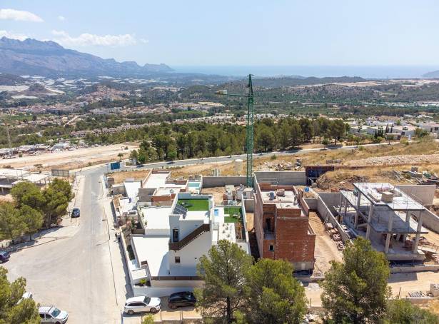 For sale - Detached Villa - Polop & La Nucia - Polop