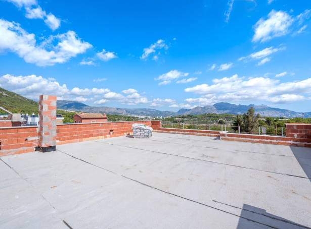 For sale - Detached Villa - Polop & La Nucia - Polop