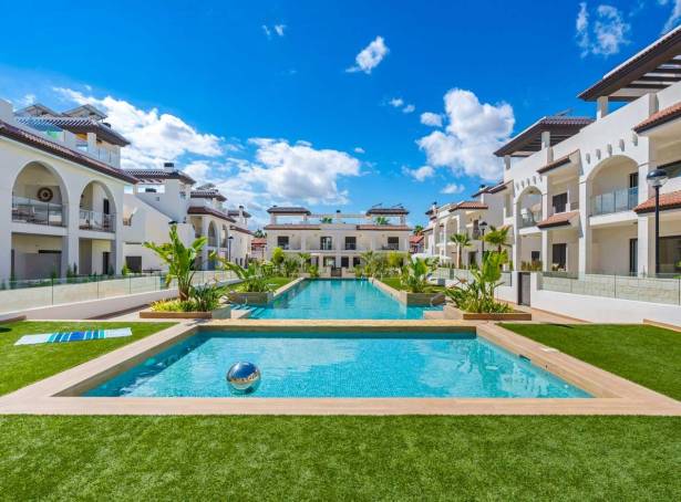 For sale - Ground Floor Bungalow - Guardamar & Vega Baja - Quesada & Dona Pepa
