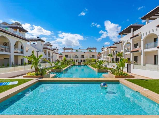 For sale - Top Floor Bungalow - Guardamar & Vega Baja - Quesada & Dona Pepa
