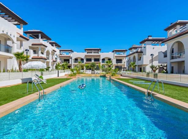 For sale - Top Floor Bungalow - Guardamar & Vega Baja - Quesada & Dona Pepa