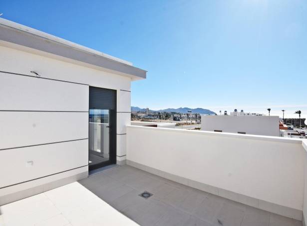 For sale - Semi Detached / Linked Villa - Mazarron - Puerto De Mazarron